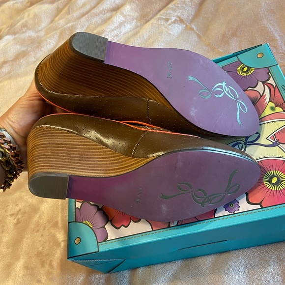 Poetic Licence Brightly Beaming 3” wedge - Picture 5 of 6